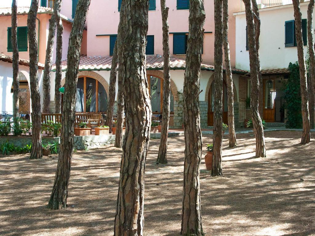 Hotel Villa Nettuno Marina di Campo Bagian luar foto
