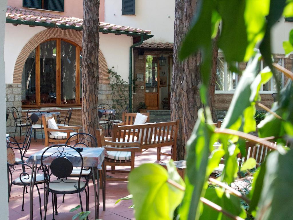 Hotel Villa Nettuno Marina di Campo Bagian luar foto